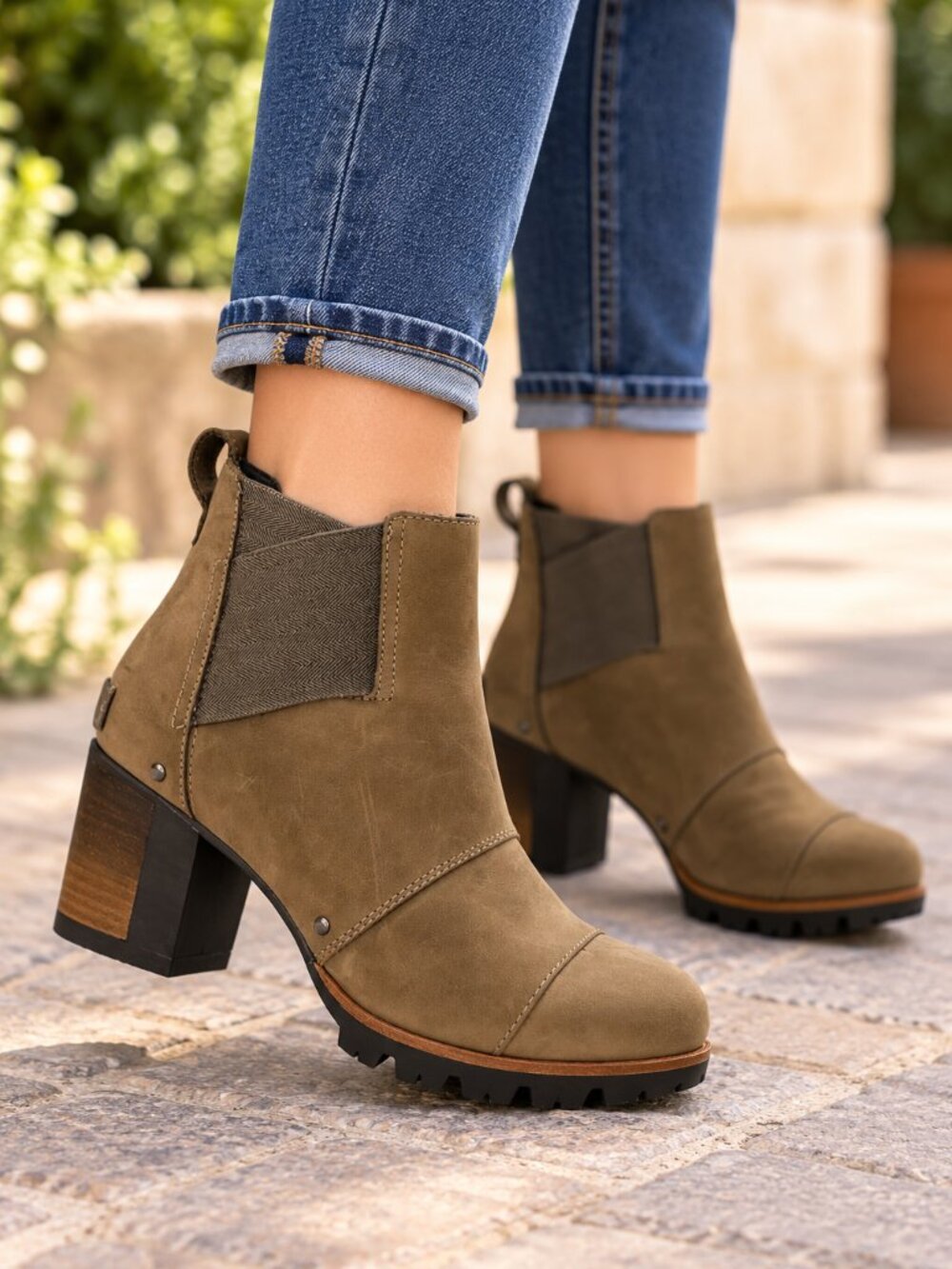 Sorel Addington Taupe Waterproof Chelsea Boot Leather Block Heeled Sz 7